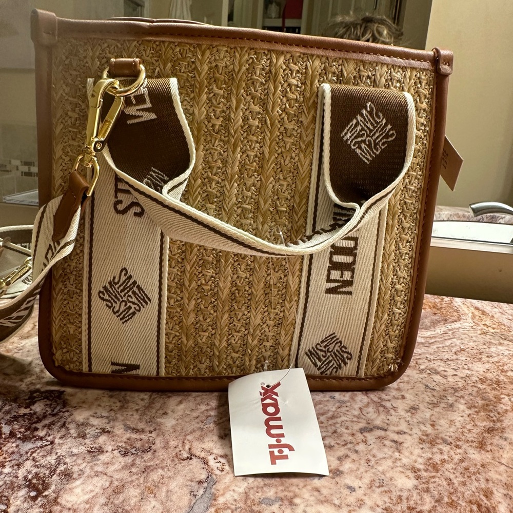 Steve Madden Brown and Cream Crossbody Bag - Picture 3 of 3